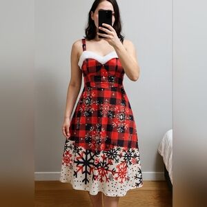Christmas Plaid Snowflake Dress – Size M